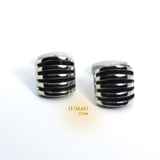  Cufflinks  كبك فضي مبطن بحجر اسود
